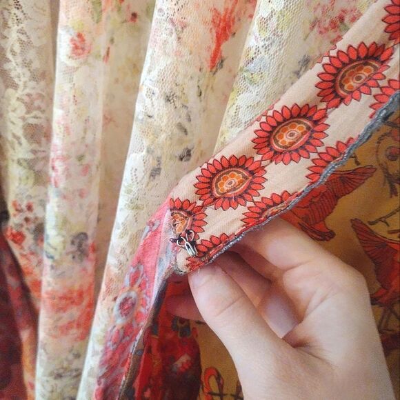 Ivy Jane Women's Size Small Floral Lace Mustard Gold Flamingo, Fringe Cardigan - Picture 11 of 12